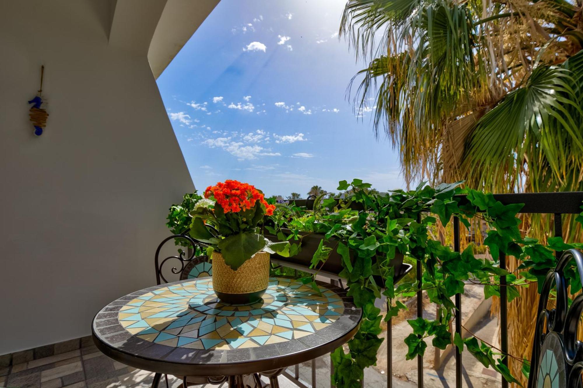 Dreamy 2 Bed Apartment By The Sea Paphos Luaran gambar